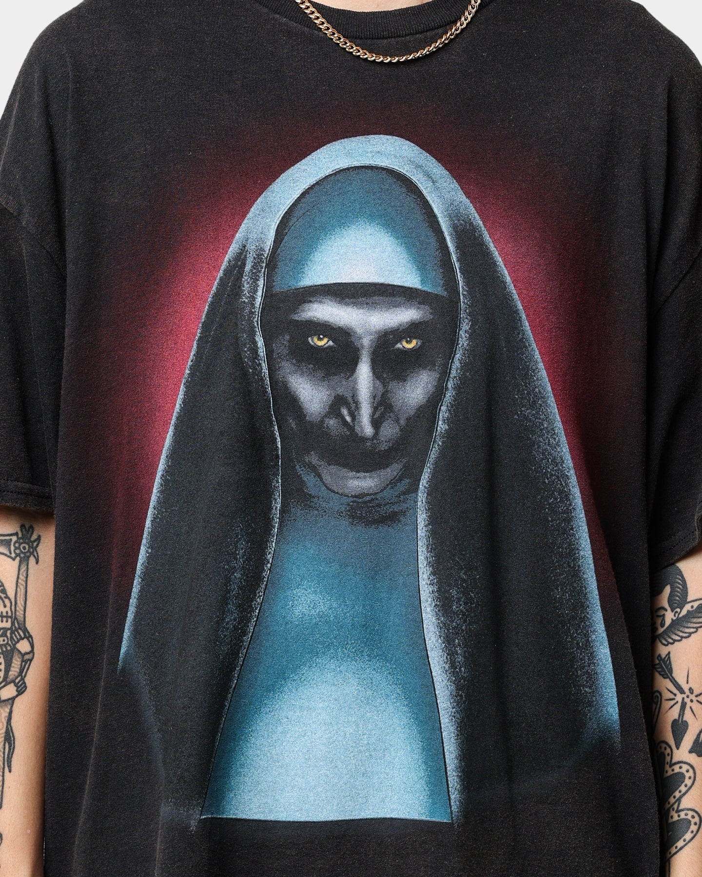 American Thrift The Nun Vintage T-Shirt Black Wash Style001