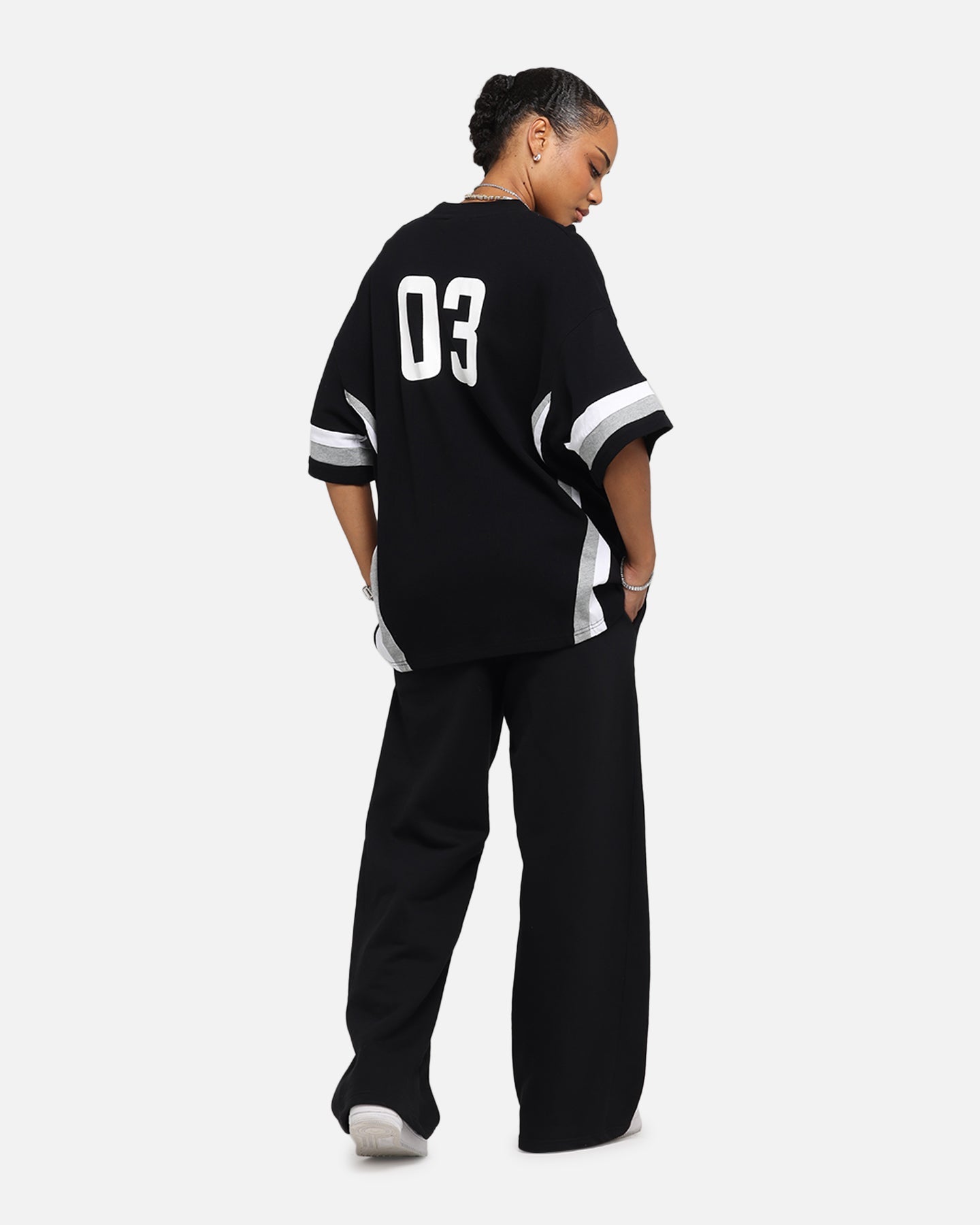 Carre Graffiti Waffle T-Shirt Black Style001
