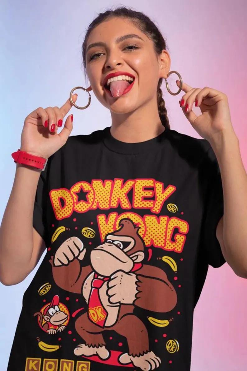 Retro Gaming Tee, Video Game Shirt, Geeky Arcade Top, Vintage Console Clothing ,DK Arcade T-shirt Retro Gaming Tees for Gamers Vintage Tee