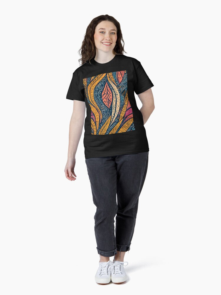 Vintage wallpaper design patterns Classic T-Shirt Style003