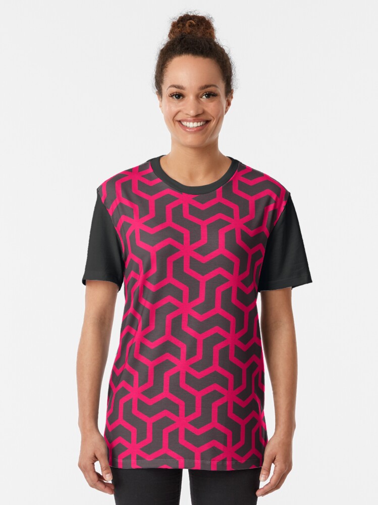 Red and Black Geometric Pattern Graphic T-Shirt