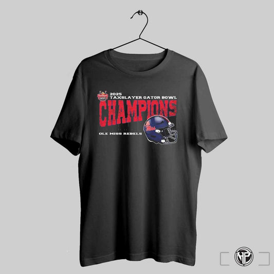 Ole Miss Rebels 2025 Taxslayer Gator Bowl Champions Vintage Style With Helmet Unisex Shirt Trendy Sweatshirt