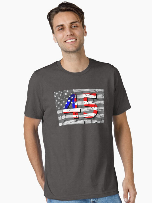 45th President Trump Fan Flag Essential T-Shirt